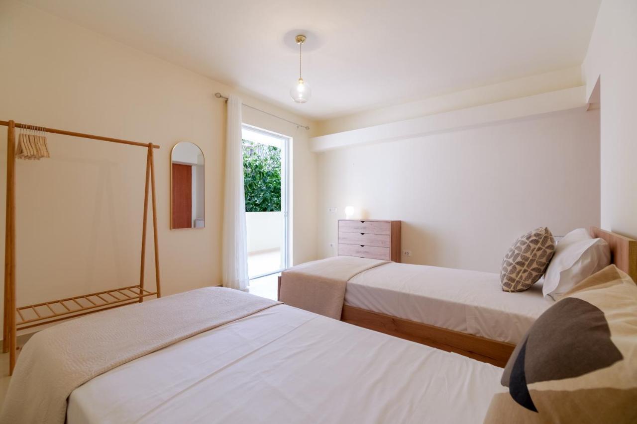 Oikies Luxury Apartments With Private Free Parking Area Agios Nikolaos Buitenkant foto